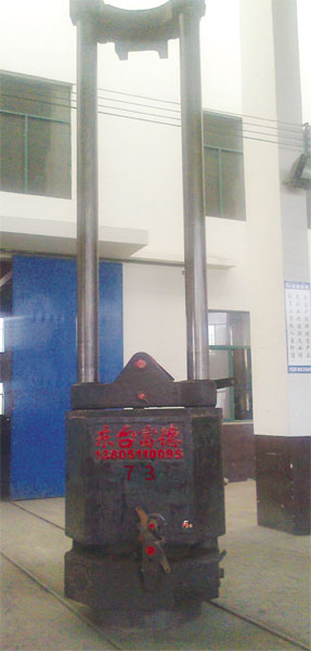 DF73型導桿式柴油打樁機錘